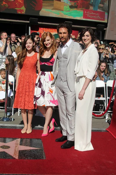 Mackenzie Foy, Jessica Chastain, Matthew McConaughey, Anne Hathaway — Stock Photo, Image