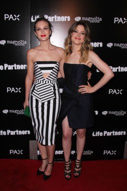 Leighton Meester, Gillian Jacobs