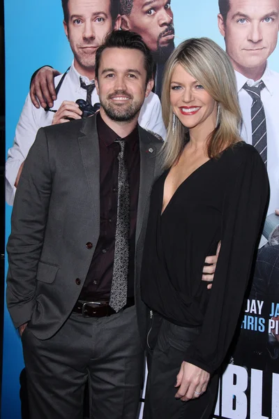 Rob Mcelhenney, Kaitlin Olson — Photo