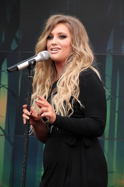 Ella Henderson — Stock fotografie