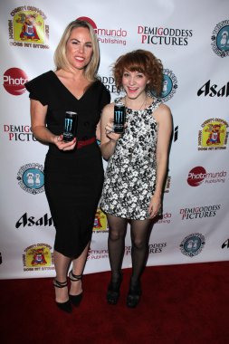 Christy Oldham, Megan Duffy