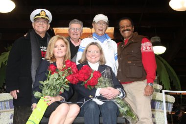 Gavin Macleod, Fred Grandy, Bernie Kopell, Ted Lange, Jill Whelan, Lauren Tewes