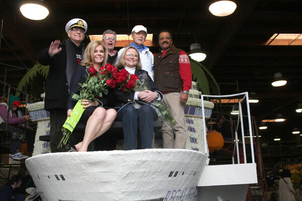 Gavin MacLeod, Fred Grandy, Bernie Kopell, Ted Lange, Jill Whelan, Lauren Tewes