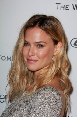 Bar Refaeli