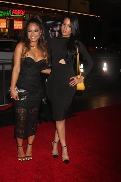 Christina Milian, sister Danielle Flores — Stock Photo, Image