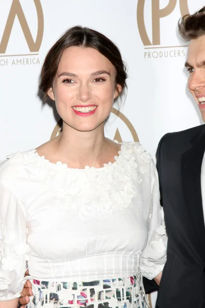 Keira Knightley, James Righton — Stock fotografie