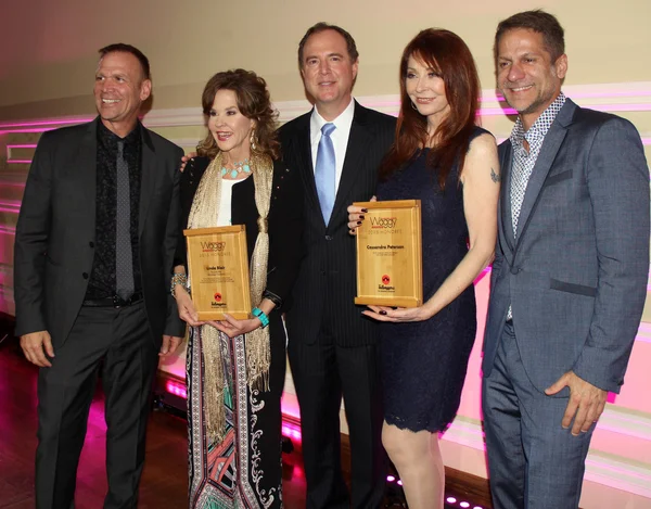 Todd Warner, Linda Blair, Adam B.Schiff, Cassandra Peterson, Mitch O'Farrell — Stock Photo, Image