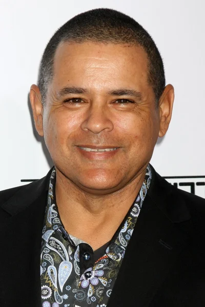 Raymond Cruz — Photo