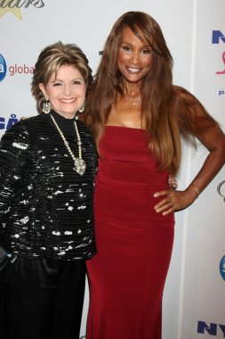 Gloria Allred, Beverly Johnson