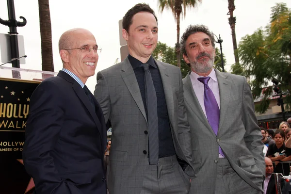 Jeffrey Katzenberg, Jim Parsons, Chuck Lorre — Fotografia de Stock