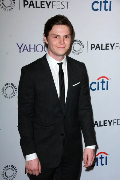 Evan Peters — Stock Photo, Image