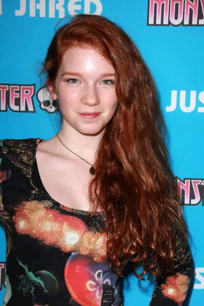 Annalise basso — Photo