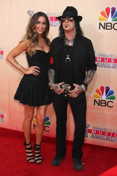 Courtney Bingham-Sixx, Nikki Sixx — Zdjęcie stockowe