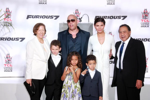 Vin Diesel, Paloma Jimenez, familie – stockfoto