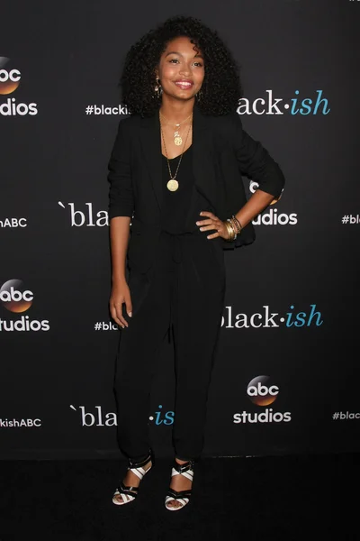 Yara Shahidi — Stockfoto