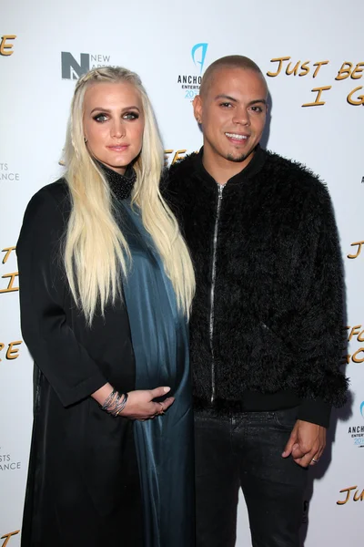 Ashlee Simpson, Evan Ross — Stock Photo, Image