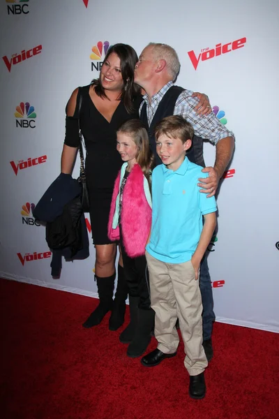 Neal Mcdonough, Ruve Mcdonough en kinderen — Stockfoto