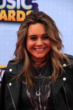 Bea miller