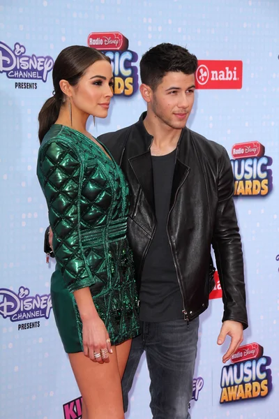 Olivia Culpo, Nick Jonas — Foto de Stock