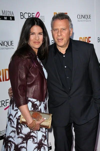 Paul Reiser y su esposa — Foto de Stock