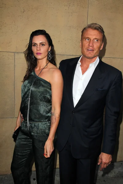 Dolph Lundgren, Jenny Sanderson — Photo