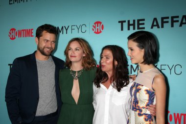 Joshua Jackson, Ruth Wilson, Maura Tierney, Julia Goldani Telles