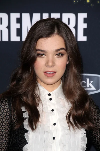 Hailee Steinfeld Przewodniczący — Zdjęcie stockowe