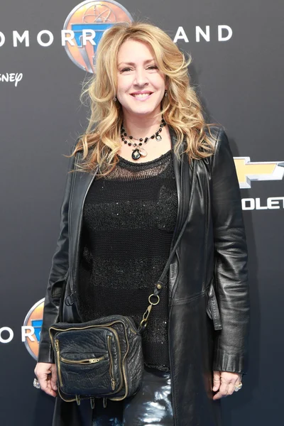 Joely Fisher at the "Tomorrowland" — Stock Photo, Image