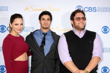 Katharine Mcphee, Elyes Gabel, Ari Stidham