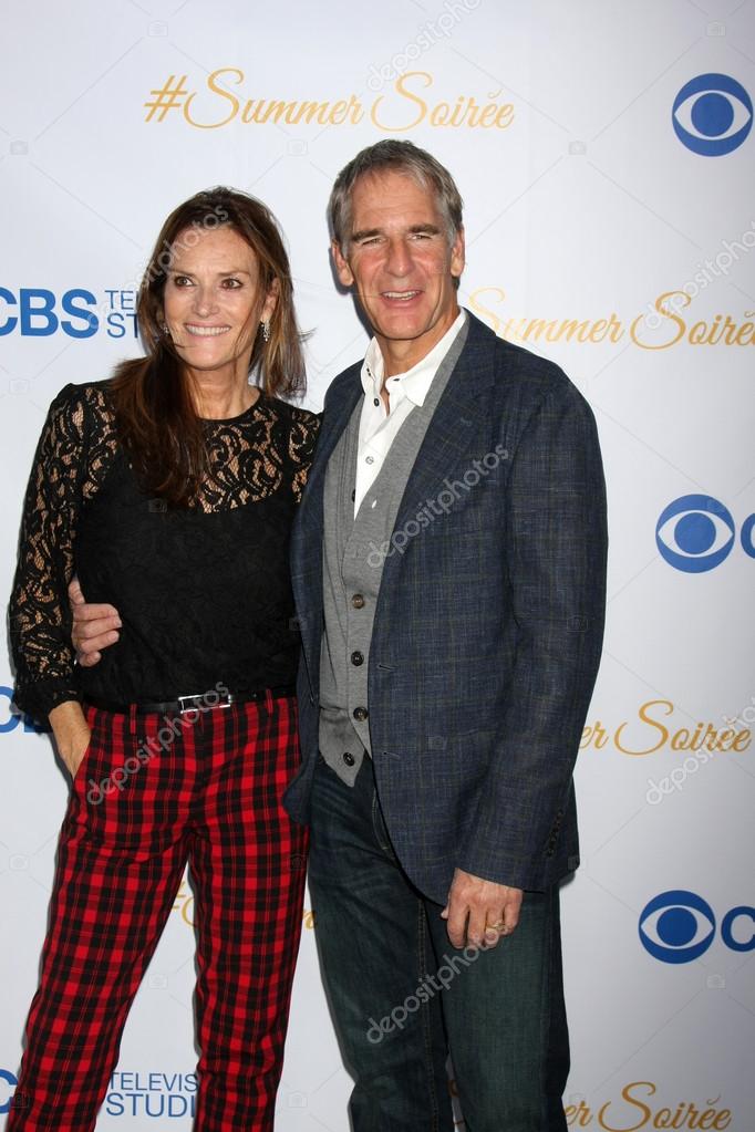 Chelsea Field, Scott Bakula Stock Editorial Photo © bossmoss 73127597