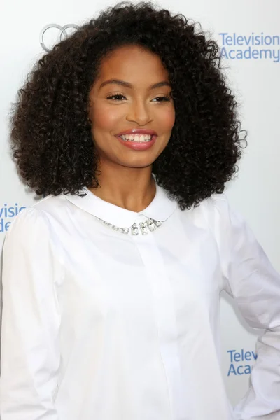 Yara Shahidi — Stockfoto