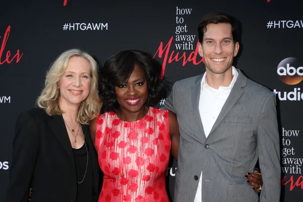 Betsy Beers, Viola Davis, Peter Nowalk — Stock Photo, Image