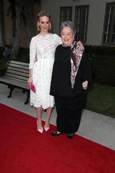 Sarah Paulson, Kathy Bates — Stock Photo, Image