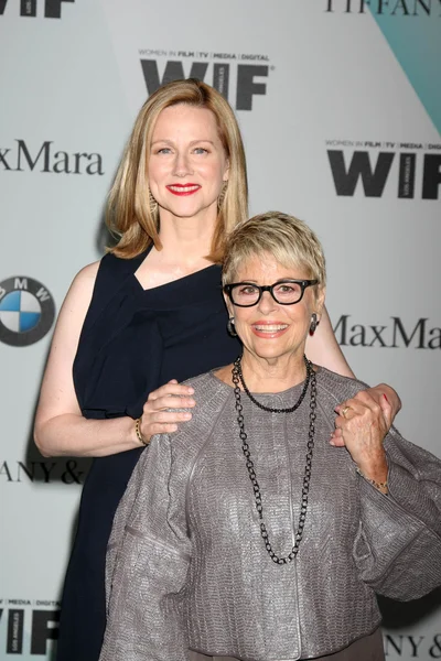 Laura Linney, Toni Howard — Stock Photo, Image