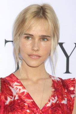 Isabel Lucas at the 