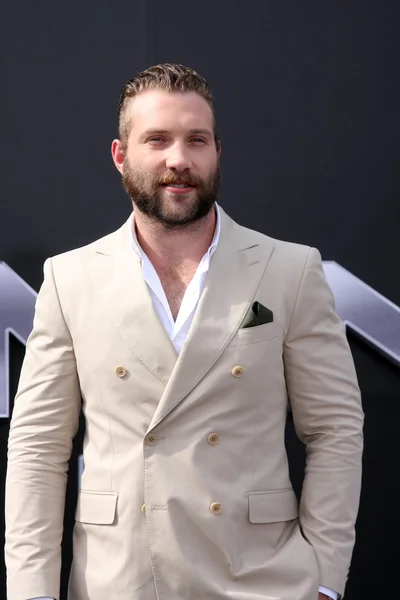 Jai Courtney  at the Terminator Genisys — Stock Photo, Image