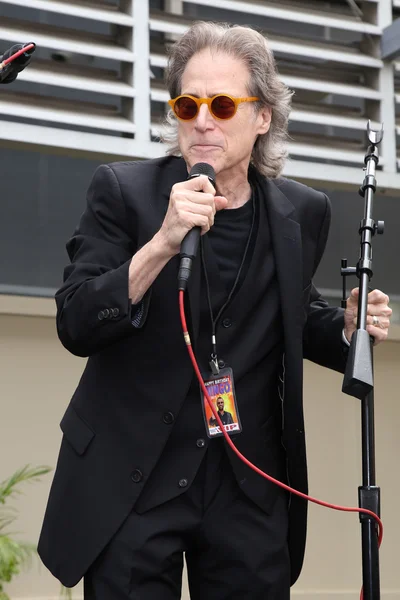 Richard Lewis  at Ringo Starr's Birthday — стокове фото