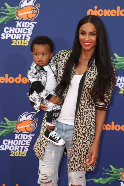 Ciara with son Future — Stock Photo, Image