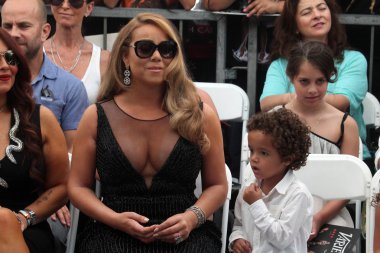 Mariah Carey, Fas Scott Cannon