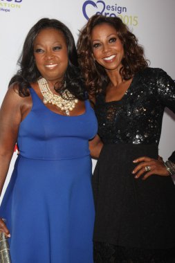 Yıldız Jones, Holly Robinson Peete