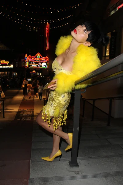 Bai Ling neemt een "Hollyweird" — Stockfoto