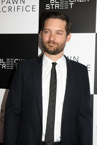 Tobey Maguire en el "Sacrificio de Peón " — Foto de Stock