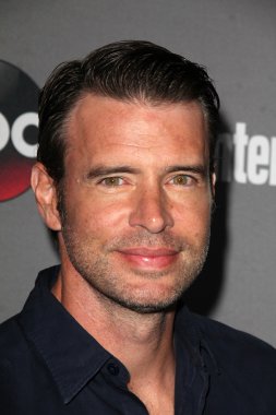 Scott Foley at the TGIT Premiere