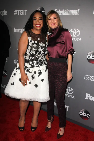 Shonda Rhimes, Ellen Pompeo — Fotografia de Stock