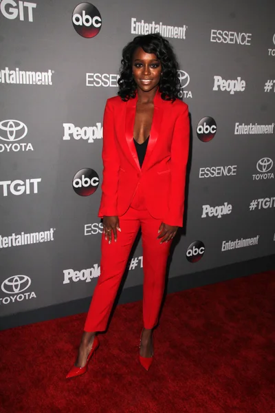 Aja Naomi King en el estreno de TGIT — Foto de Stock