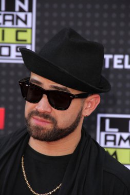 Nacho Latin Amerikan Müzik Ödülleri'nde