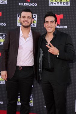 Calibre 50 Latin Amerikan Müzik Ödülleri'nde