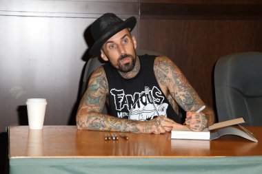 Travis Barker-mağaza