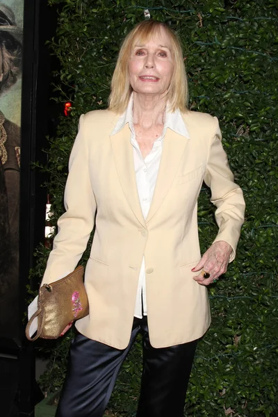 Sally Kellerman en el estreno de "Suffragette" — Foto de Stock