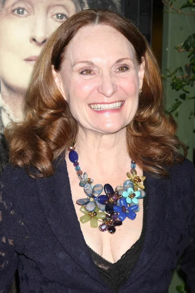 Beth Grant w "Suffragette" Premiere — Zdjęcie stockowe